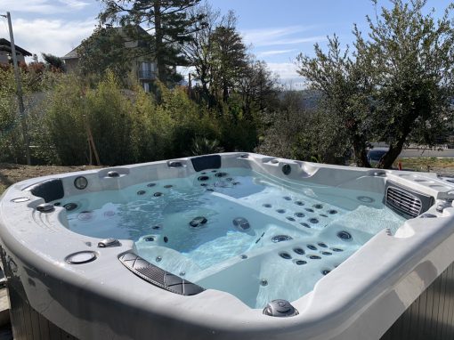 Installation d’un Jacuzzi haut de gamme 5 places à Vichy